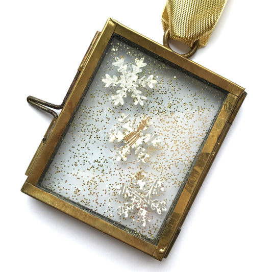 Snowflake Postage Stamp Decoration (1989)