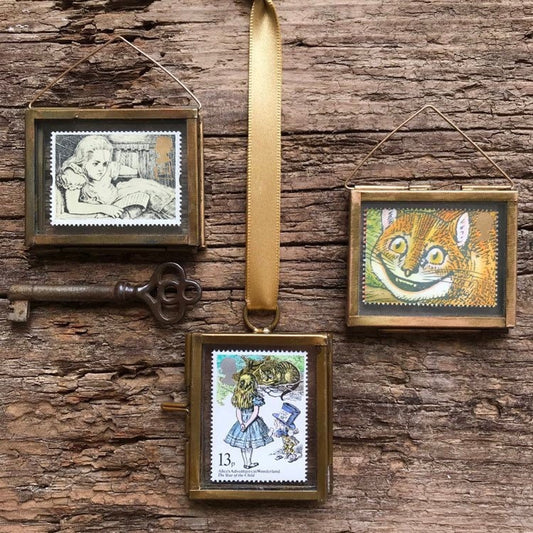 Alice in Wonderland (Set of 3)