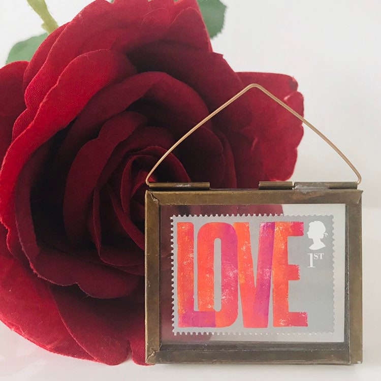 LOVE (2002)